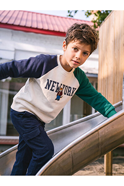 LC Waikiki Timeless Clothing & Timeless Choices New York Printed Boys' Sweats...