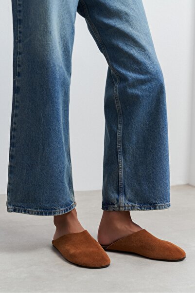 NİŞANTAŞI SHOES Liam Tan Suede Leather Flat Sole Closed Women's Slippers