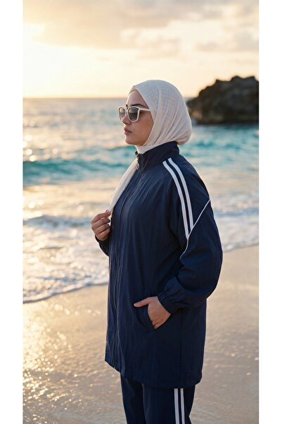Wovi Moda Women's Striped Detail Relaxed Fit Tracksuit Set