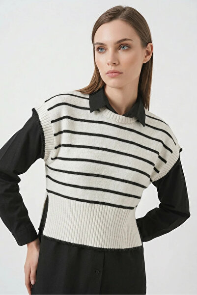 Generic Brand Women's Striped Knitwear Sweater Ecru
