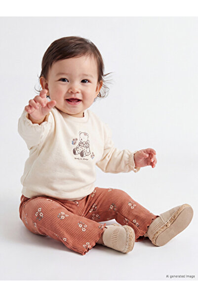 LC Waikiki Rmz Gi̇yi̇m Farkiyla Floral Baby Girl Set