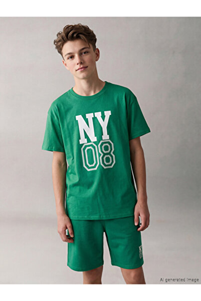 LC Waikiki Esvab • Modern & Distinctive Zero Roba Collar Boys' Printed T-Shirt