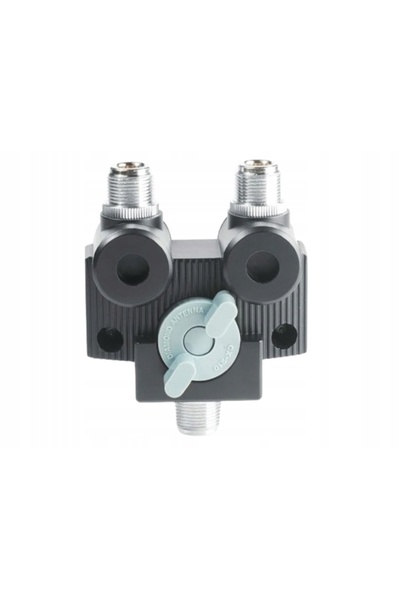 DIAMOND Comutator de antenă dublă CX210N (0-3GHz / 1500W) Conectori N