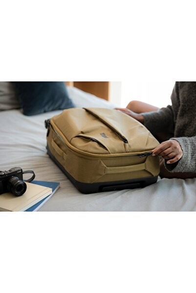 Thule Troler de mână cu pereți moi 35 x 23 x 55 cm Aion 36 l - negru