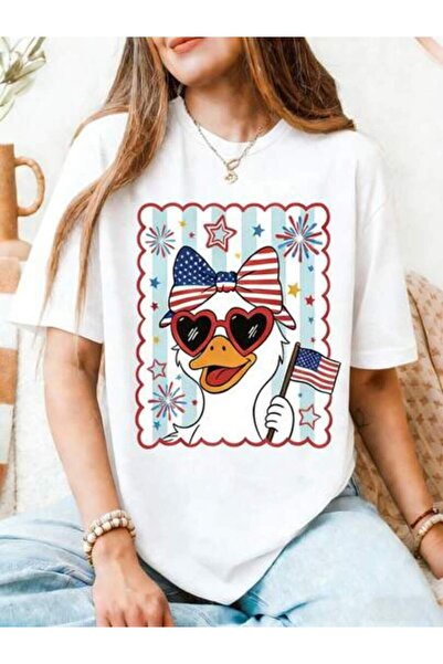 26LIK This 100% Cotton T-Shirt Features A Patriotic Duck Design. It's Perfect...