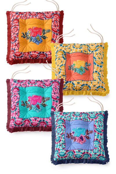 IdeCraft Bohemian Mosaic Border Floral Patterned Fringed 4-Piece Pofidic Gard...
