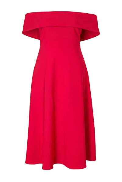 Trendyol Curve Rochie de seară elegantă, roșie, cu guler Carmen, croială în f...