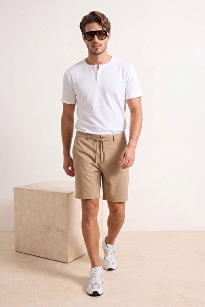 Trendyol Kollektion Beige Shorts & Bermuda-Hosen TMNSS26SR00022
