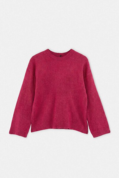 Trendyol Collection Wardrope Essentials سترة تريكو أساسية ذات ملمس ناعم واسع ...