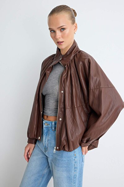 Trendyol Collection Brown Oversize Soft Faux Leather Coat Twoaw27Mo00065