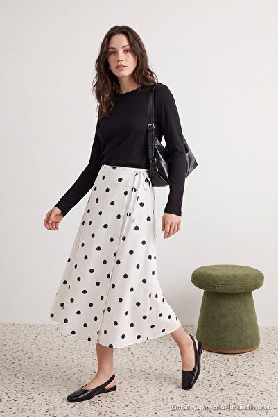Trendyol Modest White Polka Dot Woven Double Breasted Long Skirt Tctaw27Ee00002