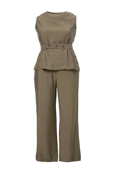 Trendyol Curve Khaki Waist-Fitted Button Detailed Woven Plus Size Top and Bot...