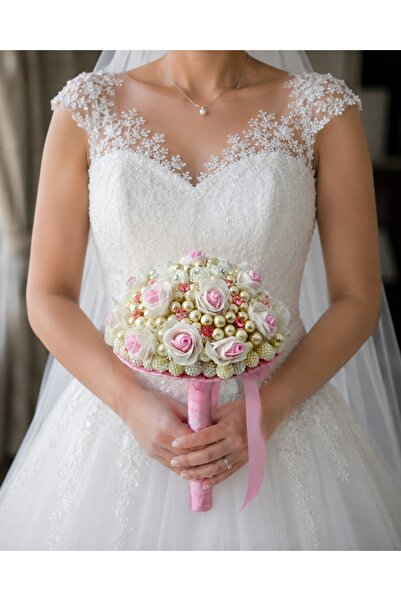 velve Buchet mireasa elegant Royal Blush cu trandafiri, perle si cristale roz...