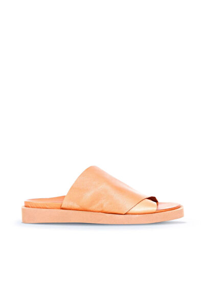 Bueno Shoes شبشب نسائي مسطح من الجلد باللون البني 01wq9100