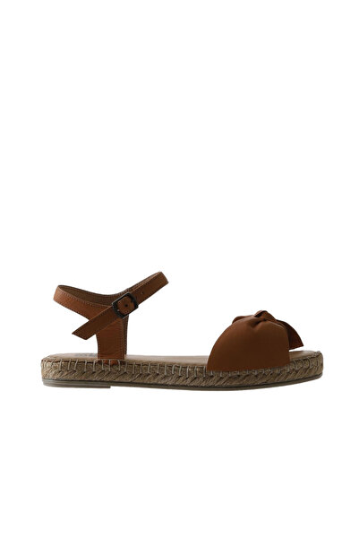 Bueno Shoes صندل إسبادريل نسائي من الجلد باللون البني 01wu5206