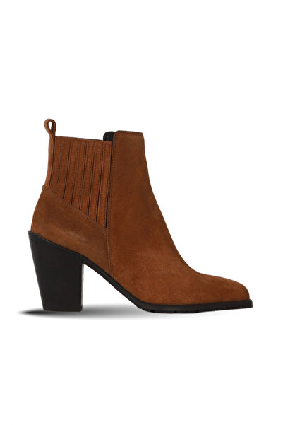 Bueno Shoes حذاء بكعب نسائي من جلد الغزال الكراميل 33wb9520