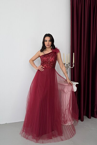 Serica Moda Burgundy One-Shoulder Sequin Embroidered Puffy Tulle Skirted Even...