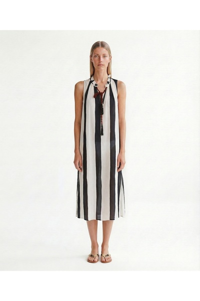 Yargıcı Loose V-Neck Sleeveless Dress