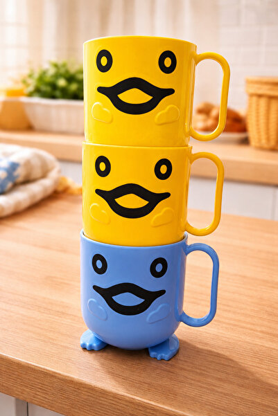 Sfmstore Penguen Tasarımlı Renkli Çocuk Kupası