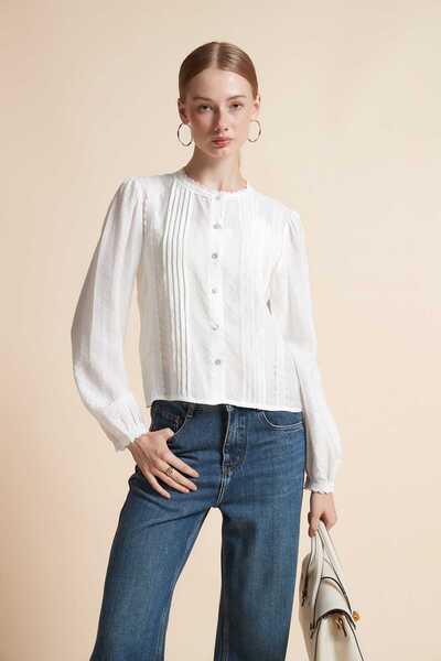 Yola Button-Front Long-Sleeve Top
