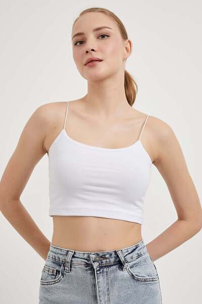 Arma Life Crop Athlete with String Strap