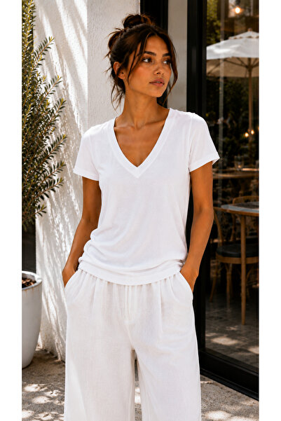 Hayalet Kadın V Yaka Basic T-Shirt – Loose Fit Premium Bluz