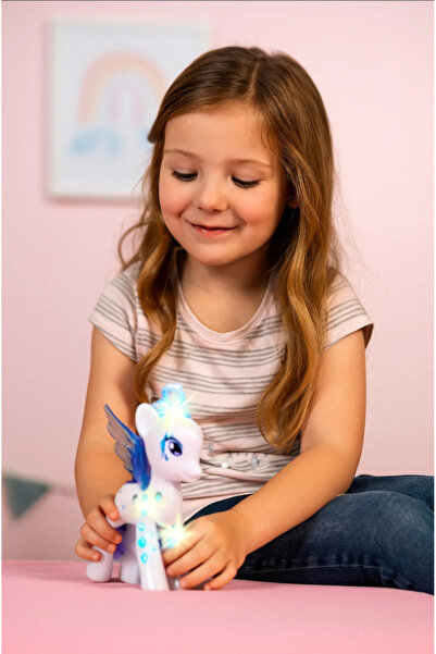 TOYFEST Işıklı Rainbow Unicorn Ponny Figür - 8 CM Beyaz Taçlı Model