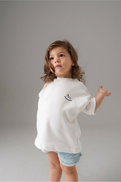 elibaby Unisex Bebek Çocuk %95 Pamuklu Oversize Tişört (Sallanan At Nakışlı)