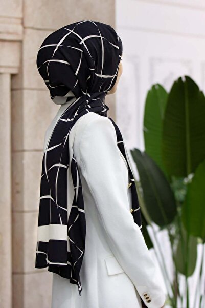 Vissona شال كريب مخطط ومرسوم باللون الأسود مقاس 75×195 مقاوم للبقع