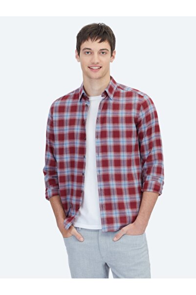 Kip Claret Red Regular Fit Woven Casual 100% Cotton Shirt