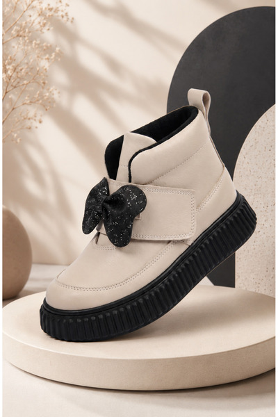 Zilvana Girl's Beige Velcro Winter Boots with Black Bow Detail