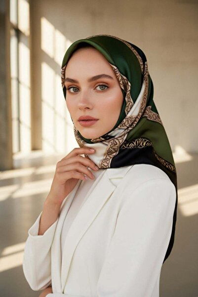 Vissona %100 Twill İpek Geometrik Desenli Zümrüt Yeşili - Siyah Renkli 90x90 ...