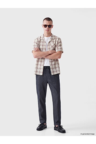 LC Waikiki Pantaloni pentru bărbați NEVAVM Relax Fit cu diferență de stil