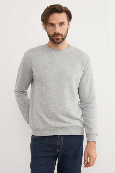 Fulla Moda Hanorac basic cu 3 fire cu guler rotund