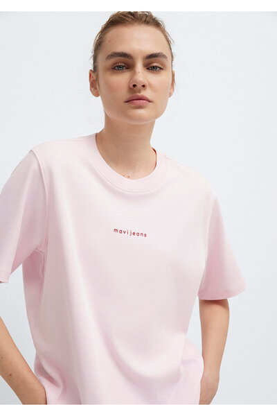 Mavi تي شيرت وردي مطبوع عليه شعار، مقاس عادي / قصة عادية 1613890-89200