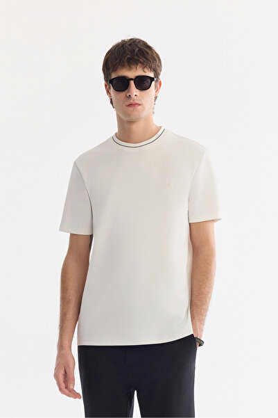 Avva Men's Ecru Crew Neck Easy-Iron Regular Fit T-Shirt A61Y1034