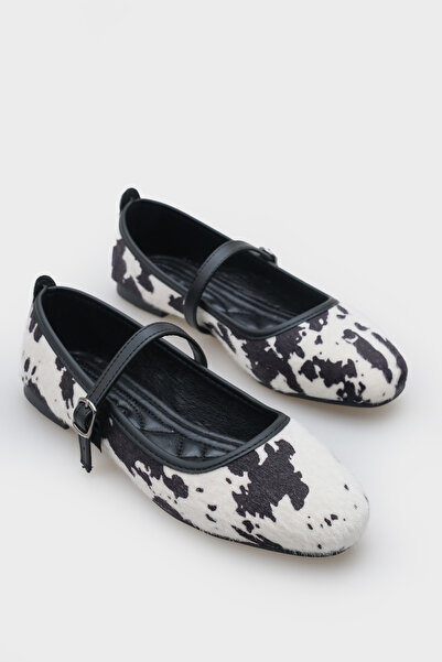 Capone Outfitters حذاء باليرينا Hanna Trend للنساء