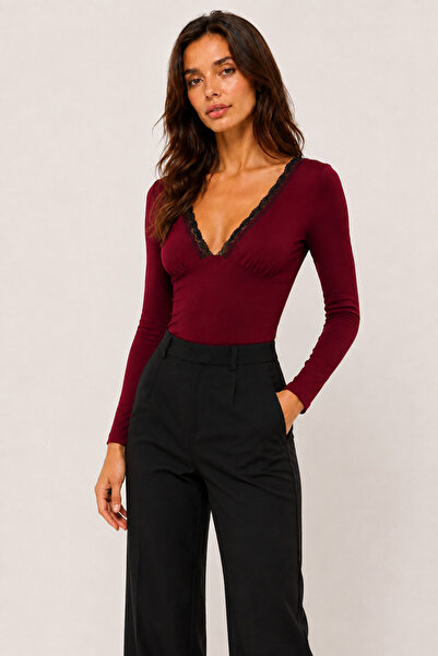 Sienza Women's Burgundy Lace Detailed V-Neck Long Sleeve Blouse