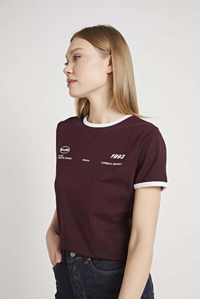 Arma Life ARMALIFE 8076 ΓΥΝΑΙΚΕΙΟ T-SHIRT ΜΕ ΣΤΑΜΠΑ ΚΑΙ ΣΧΕΔΙΑΣΜΟ ΣΤΟ ΛΕΜΒΟ Τ...