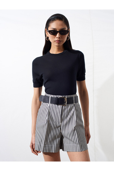 Dilvin 10872 Lyocell Karışımlı Minimal Bluz-Siyah
