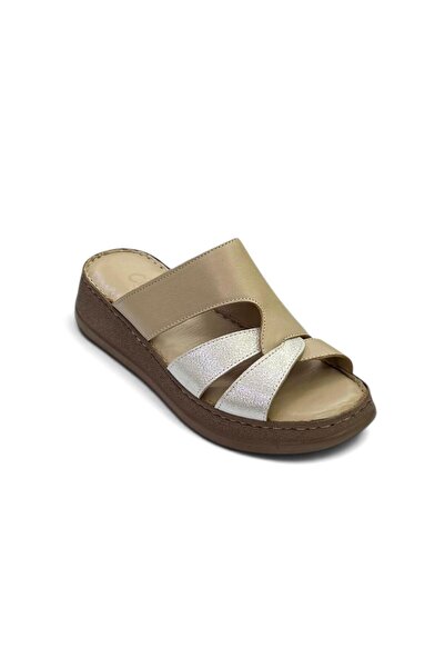 İYİSİNDEN SHOES نعال نسائية من الجلد الطبيعي مبطنة من الداخل ومخيطة يدويًا، ن...