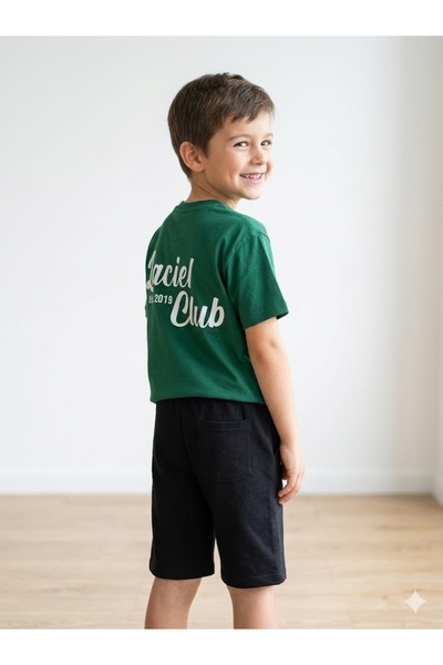 Motebarn Wear طقم تي شيرت قطني مطبوع باللون الأخضر من Laciel Club للأولاد مع ...