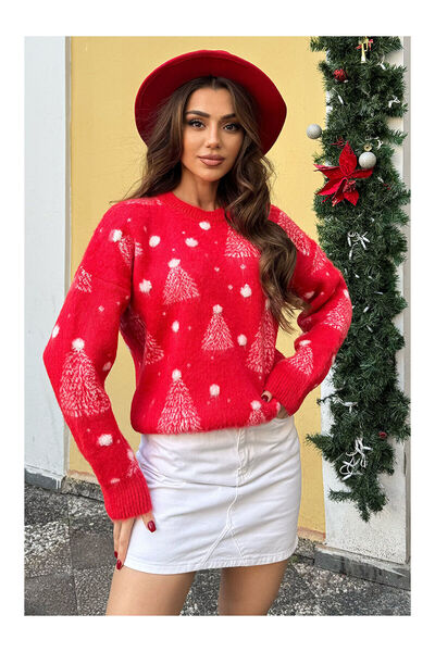 LC Waikiki Nevavm Women's Knitwear Sweater with Oval Collar and Christmas Tre...