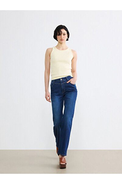 LC Waikiki Nevavm Straight Fit Women's Jean Pants with a Difference