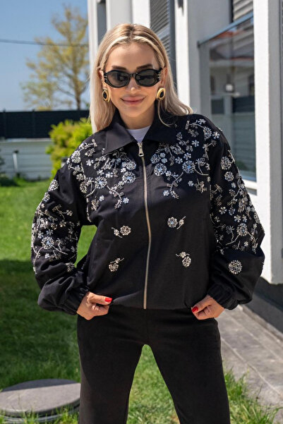 Muna Boutique Siyah Boncuk Detaylı Kadın Ceket Astarlı Şık Tasarım