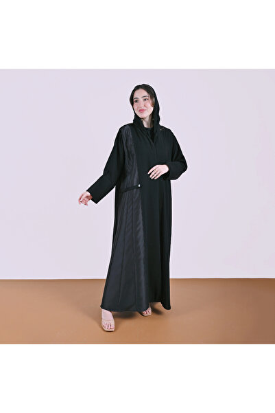 HAWRAA ABAYA عباية لف سوداء تصميم أنيق بلمسة مختلفة بتداخل الجاكار المنقش بتف...
