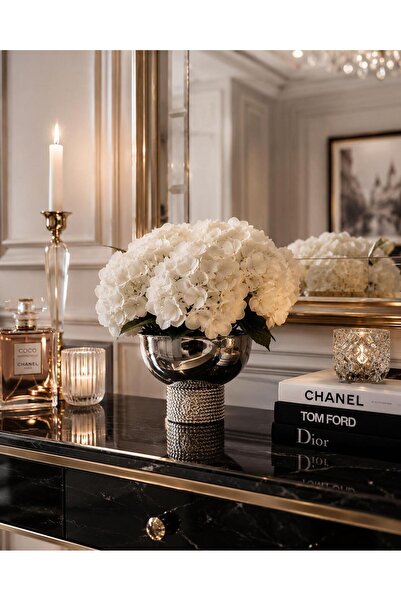 RoyalDecorHome Arma Detaylı Zincirli Küre Vazo Gümüş