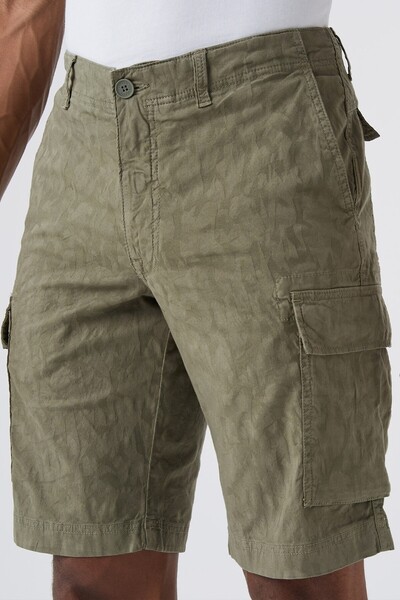 Lacoste Men's Patterned Bermuda Cargo Shorts with Pockets Khaki Men's Pattern...