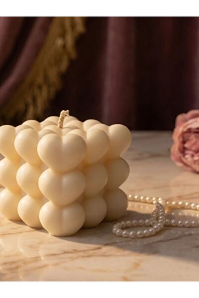 ARÉA Scents Love Bubbles - decorative candle made of 100% natural soy wax