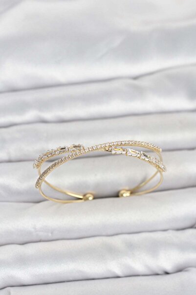 Inure Jewelry سوار نسائي من النحاس باللون الذهبي مرصع بحجر الزركون